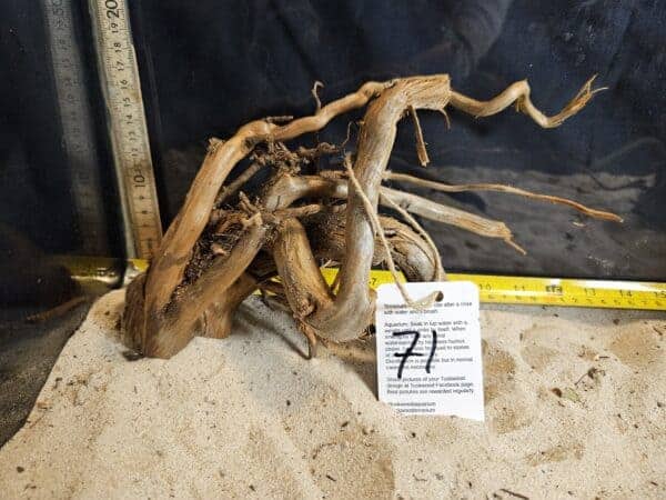 Tuskwood Aquascaping Root M Rootflow 20-30 nr71 A